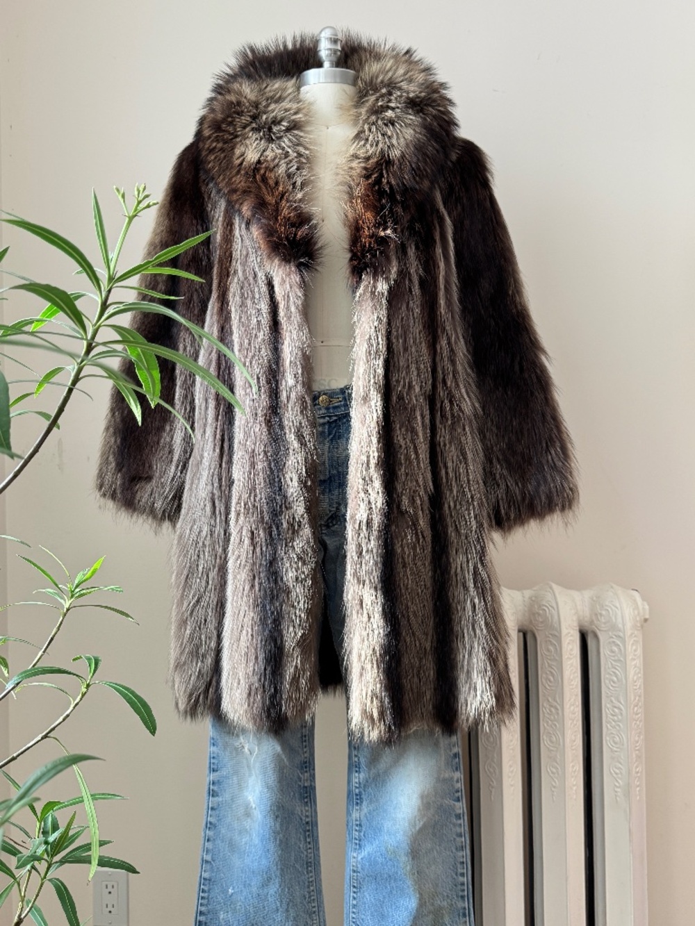 Vintage Brown Racoon Fur Jacket with Shawl collar Size S M 4 Made in Canada